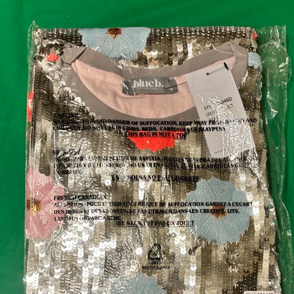 NWT!!! Silver Sequin Floral Mini Dress - Picture 12 of 15